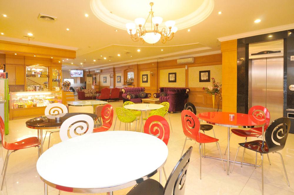 Hotel Maricaya 마카사르 외부 사진
